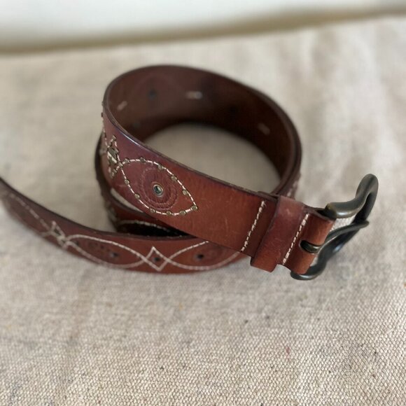 Fossil Woman's Leather Studded Boho Bohemian Festival Belt Sz LR - Picture 1 of 9